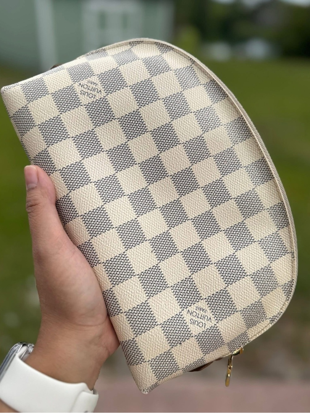 Louis Vuitton Cosmetic GM Pouch Damier Azur